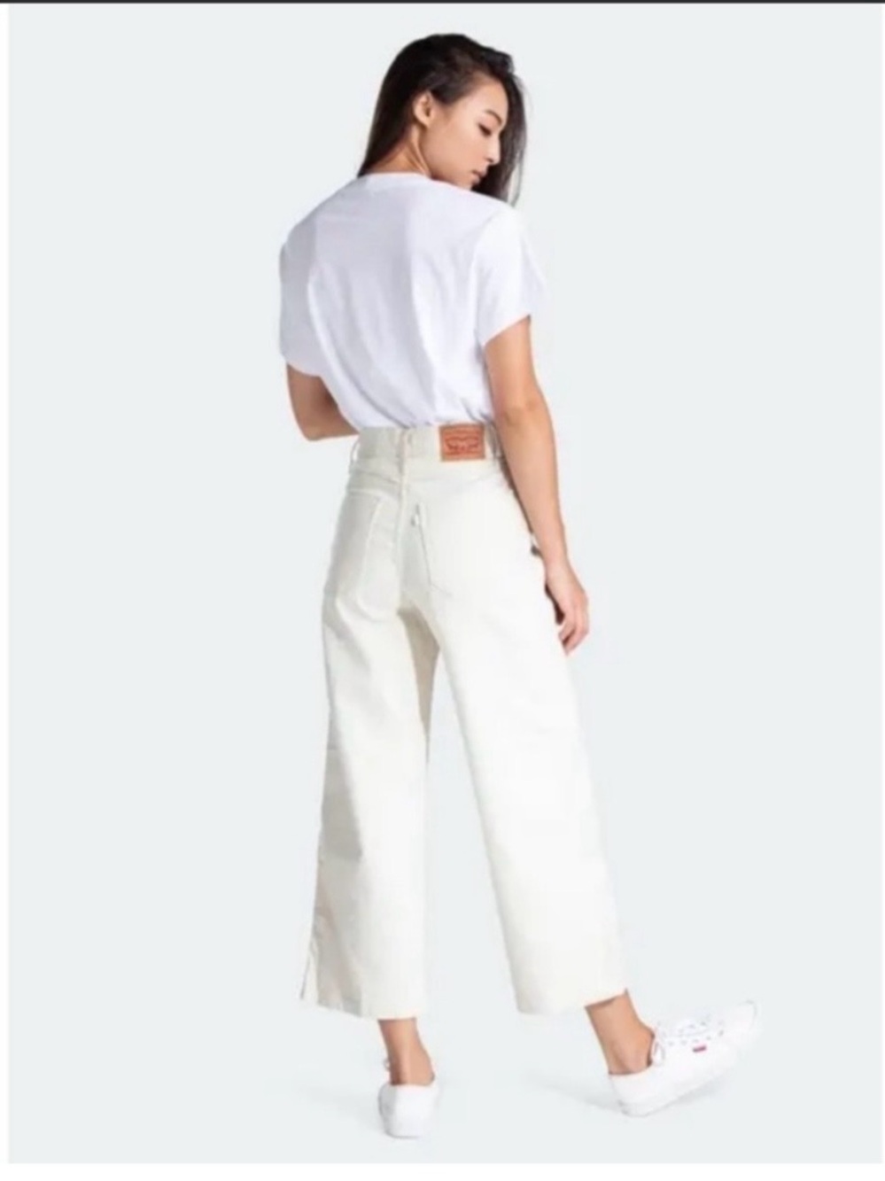 Levi's Mile High Cropped Wide Leg Jeans with Button Fly 26